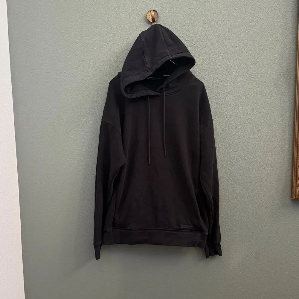 Alphalete Atlas Black Men’s Hoodie Sz L Kangaroo Pocket